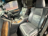 車内もキレイで嫌な臭いもありません☆車内の臭い、汚れが気になる方は内装のスチームクリーナーも施工可能です♪