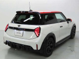 MINIオーナーのために設計されたオリジナルのMINI自動車保険がございます。車のことは全ておまかせください。