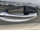 車両の詳細、ご質問につきましては、営業スタッフまでお気軽にご連絡下さいませ。遠方のお客様には実車の詳細動画送信も承ります。お問合せをお待ち致しております。