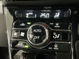 【オートエアコン】AUTOボタンを押してお好みの温度を設定!快適な室温でドライブをお楽しみいただけます♪