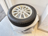 中古車をお選びいただく際に気になる走行距離や修復歴などに加えてキズ・凹みの有無・状態や消耗品の交換、今までの整備状況が &ldquo;ダイハツ認定中古車カルテ&rdquo;でわかります。