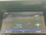 FM・AMやテレビ、Bluetooth Audio、CDなどの選択項目が画面に並び、使いたい音源を見つけやすい表示です。停車中に画面を確認しながら、好みの音楽環境を整えられます。
