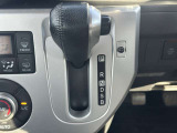 お車の車検・オイル交換・修理・鈑金塗装・ガラス修理・デントリペア・ボディコーティングなども幅広く対応しております。その際は無料で代車を貸し出し致します。車の事は何でもお任せください!
