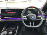車両の詳細、ご質問につきましては、営業スタッフまでお気軽にご連絡下さいませ。遠方のお客様には実車の詳細動画送信も承ります。お問合せをお待ち致しております。