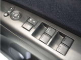 ◆パワーウィンドウスイッチ◆運転席から全席の窓の開閉操作を行うことが出来いつでも換気ができます!