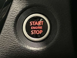 【プッシュ式エンジン】プッシュ式エンジンスタートでブレーキを踏んでボタンを押すだけでエンジン始動がスムーズ!!鍵をカバンに入れているだけでエンジンの始動が可能★とても便利な機能です