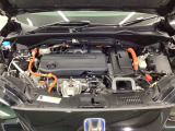 【エンジンルーム】Hondaならではの走り、i-VTECエンジン!街中や坂道での加速や高速道路での力強さが特徴です♪