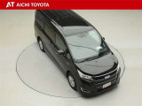 両側パワースライドドア付きだから、狭い駐車スペースなどでの乗り降りラクラク♪小さなお子さまのいるご家庭には嬉しい装備です。