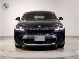 ☆BMWの代名詞とも言える【キドニーグリル】一目見ただけでBMW車であると認識できる確固たるアイコンとして存在感を放ちます☆