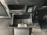 自社商品化センターにて内外装のクリーニングを実施しております!