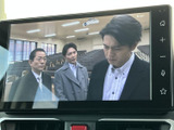 画面にテレビ番組を表示でき、停車中の休憩時間などに映像を楽しめます。大きく見やすいディスプレイで、番組の内容を確認しやすく、車内で過ごす時間をより充実させてくれます。