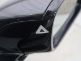 【ルームミラー一体型ETC】BMWといえばルームミラー一体型のETC。ドライバーから差し込めるかたちになっておりますので、差し忘れの際も慌てずにご利用いただけます。