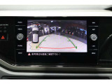 リヤカメラ画像 ガイドラインで駐車も楽々