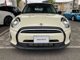 このお車はMINI NET浦和美園に展示中です!総在庫900台を当店でご案内可能です!ご来場、お問い合わせをスタッフ一同お待ちしております。