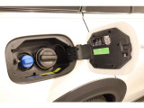 お気軽にお問い合わせください。Tel:075-325-0440 Mobile:070-2313-8676  中古車担当:時女まで