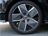 225/40R18タイヤ/7.5J &times; 18アルミホイール
