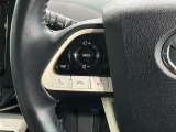 ステアリングにオーディオ操作スイッチが付いています。オーディオ画面に直接タッチしなくても操作が出来ますので、運転に集中できます。