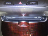 CD、DVD、ブルーレイの再生ができます。