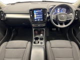 XC40  B3 モメンタム