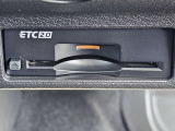 ETCならこんな利点が!!1. キャッシュレスシステムで、現金などを用意する必要無し!2. 料金所をノンストップで通過できます。
