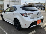 販売するすべての中古車に【ロングラン保証】が付帯します。走行距離無制限・期間は1年間です。保証修理は全国5000箇所のトヨタテクノショップにてお受けいただけます。