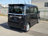 グレードはカスタムスタイルHYBRID XG