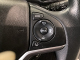 【アダプティブ・クルーズ・コントロール】予め設定した車速内でクルマが自動的に加減速。 前走車との適切な車間距離を維持しながら追従走行し、高速道路でのドライバーの疲労を軽減してくれる嬉しい機能付♪