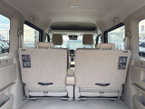積載性が広がるシートアレンジ。倒し方や可動域、荷室の広がりが分かり、使い道を想像できます。