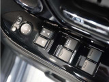 ◆パワーウィンドウスイッチ◆運転席から全席の窓の開閉操作を行うことが出来いつでも換気ができます!