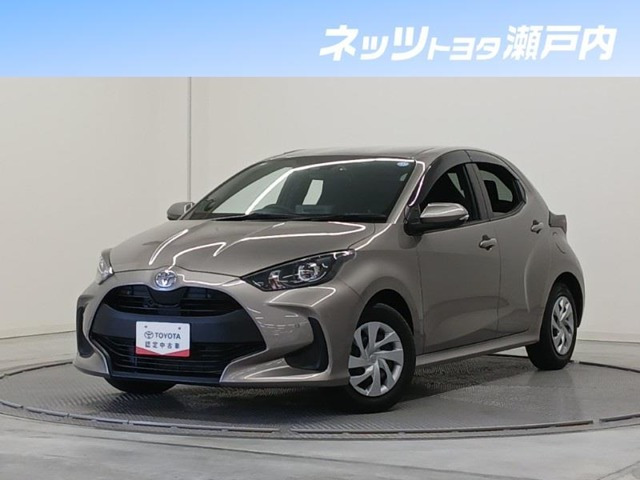 ヤリス 1.0 X 