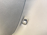 実用的な収納が、車内の各所にあります♪