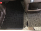 【車内ミラー】日常で使える、嬉しい車内ミラーがついてます!