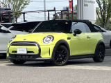 このお車はMINI NET浦和美園に展示中です!総在庫900台を当店でご案内可能です!ご来場、お問い合わせをスタッフ一同お待ちしております。