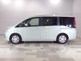 【ご来店ください】このお車を気に入っていただけましたら、ぜひ一度実車を見にご来店ください!スタッフ一同お待ちしております!