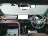 インパネ周りのお写真です。 視界が広く運転がしやすくなっております
