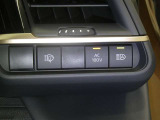 【電源コンセント】非常時やキャンプなどに役立つAC100V/100Wコンセント付きです。