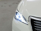 消費電力が少なく長寿命のLEDヘッドランプを装備しております。