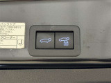 【パワーバックドア】スイッチひとつで開閉可能な電動のバックドアです。挟み込み防止機能も付いていて安心もプラス!