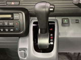 ■POINT■インパネやシートなどのインテリアの素材は車種によって異なるので、ぜひご来店いただきご自身で確かめてみてください!