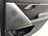 車両の詳細、ご質問につきましては、営業スタッフまでお気軽にご連絡下さいませ。遠方のお客様には実車の詳細動画送信も承ります。お問合せをお待ち致しております。
