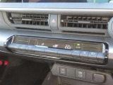 オートエアコンで車内はいつでも快適です♪