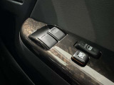 運転席から操作可能なパワーウィンドウ!