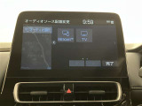 いまや必須装備「ナビゲーション」搭載!知らない場所に、スイスイッとドライブ。なんて便利な機能でしょうか?もう、これなしではハンドルを握れませんね!でも、運転中の操作は危険ですのでご注意ですね♪