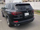 車両の詳細、ご質問につきましては、営業スタッフまでお気軽にご連絡下さいませ。遠方のお客様には実車の詳細動画送信も承ります。お問合せをお待ち致しております。