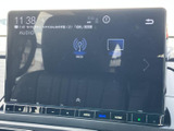 テレビの選択項目が表示され、停車中に車内で映像やテレビを視聴したい場面に便利です。画面から音声などの項目も選べ、使い方が分かりやすい構成です。