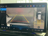 アラウンドビューカメラ&ldquo;Area View&rdquo;とフロント・リヤのパークディスタンスコントロールで駐車も安心です。
