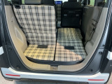 荷室は日常使いにちょうど良いサイズです。