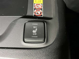 寒い季節もスイッチ一つでシートがポカポカに!これはかなり快適です!運転席と助手席にございます!!!