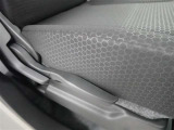 中古車の内外装の状態などをひと目で分かるよう、プロの検査員が実施した「車両検査証明書」をご用意しています。