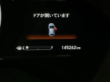 純正アルミホイールです。足元が引き立つので、車全体のイメージがアップしますよ!